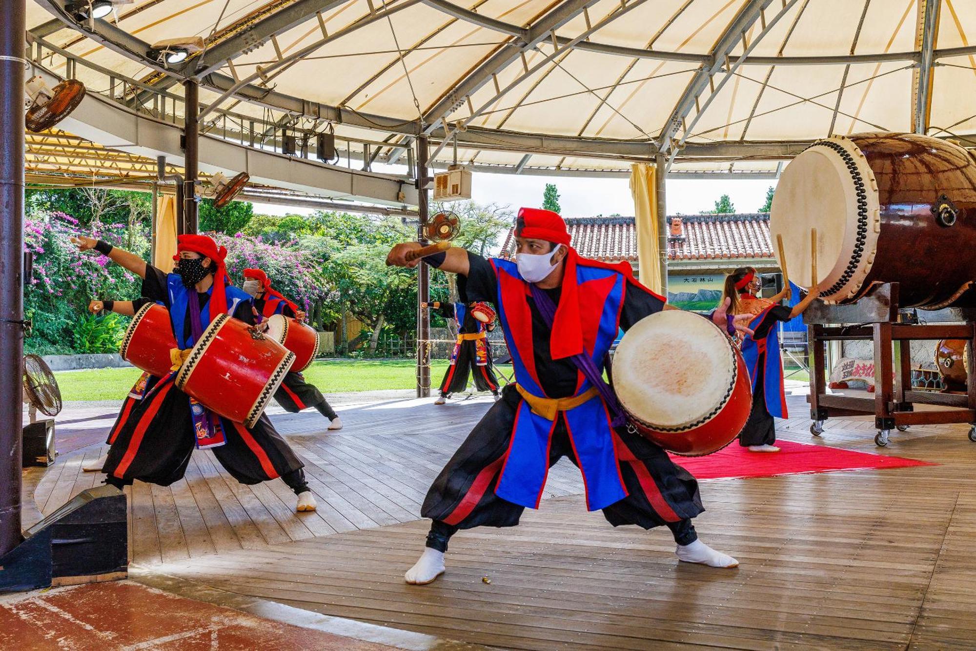 露天風呂付きオーシャンビュー カラオケ付き Bbq可 パーティ利用ok アトリエココ Villa Yaese Buitenkant foto